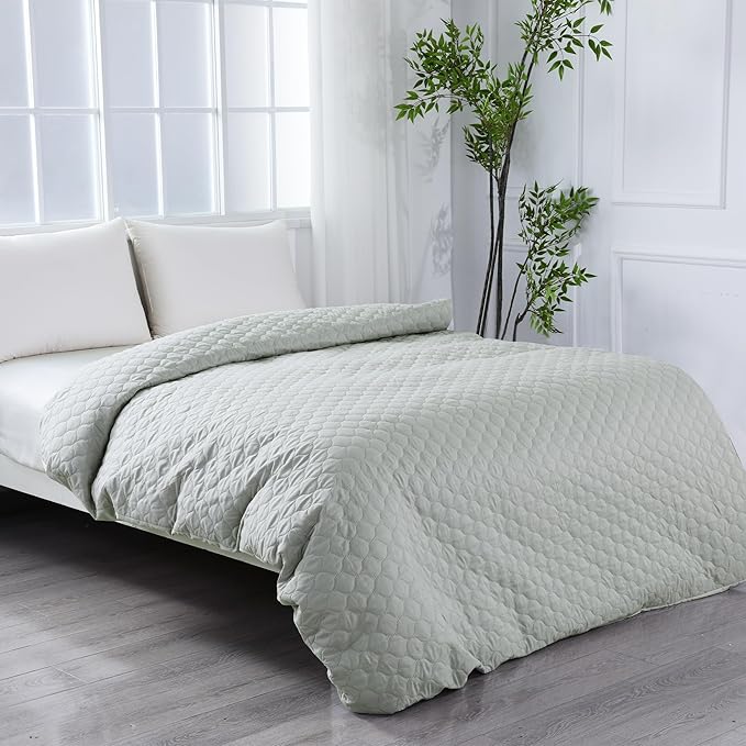 BALAPET Waterproof Duvet Protector