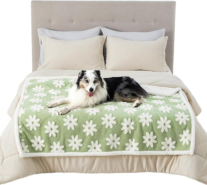 Lesure Waterproof Dog Blanket for Large Dogs 3D Textured