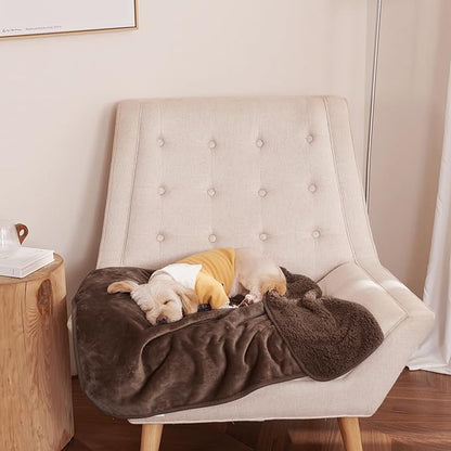 NICETOWN Waterproof Dog Blanket 24" × 32", Brown