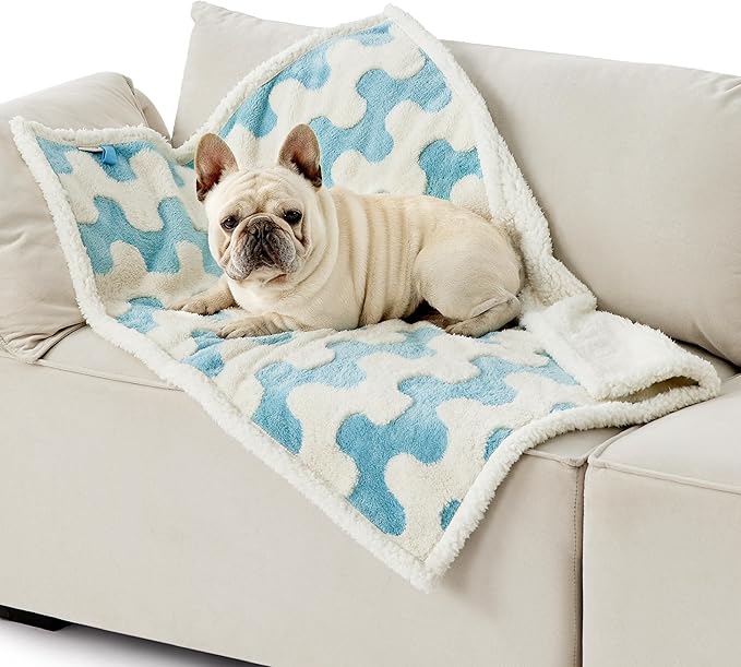 Lesure Waterproof Dog Blanket for Medium Dogs 3D Textured