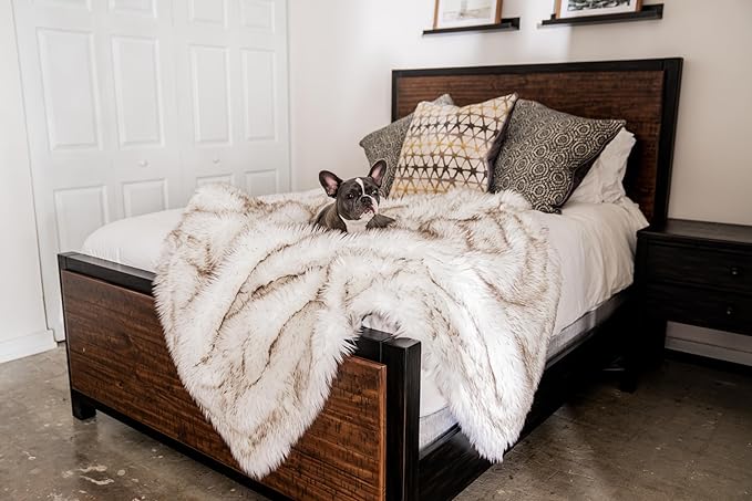 PupProtector Waterproof Throw Blanket for Dogs and Cats (60" L 50" W)