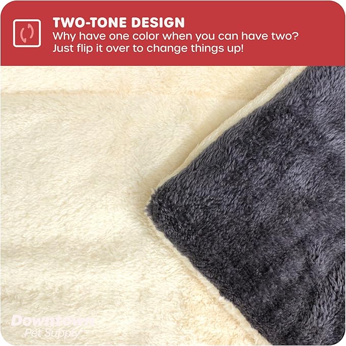 Downtown Pet Supply 35 in 22 in