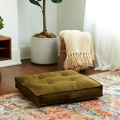 Happy Hounds Milo Square Tufted Pillow Dog Bed (24" x 24")