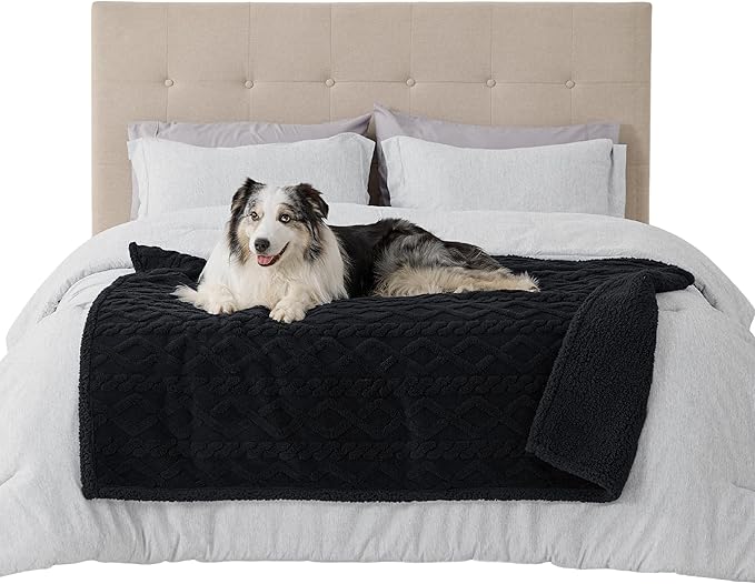 Bedsure Waterproof Dog Blankets for Large Dogs 50"x60", Black