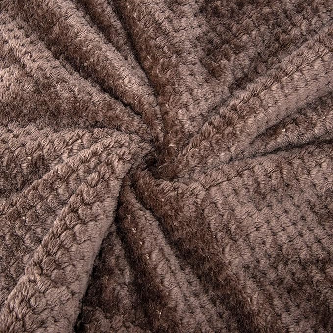 Fuzzy Dog Blanket or Cat Blanket or Pet Blanket (32" x 40"), DG-Eagle