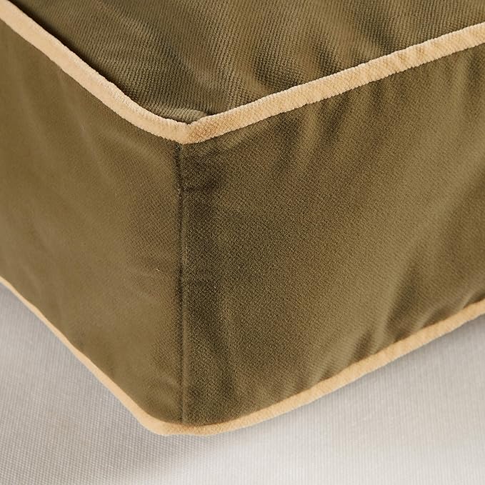 South Pine Porch Buddy Rectangle Pillow Style Dog Bed (42" x 30")