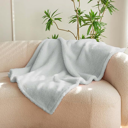 PETHUR Super Soft Dog Blankets for Medium Dogs 29"x40", Light