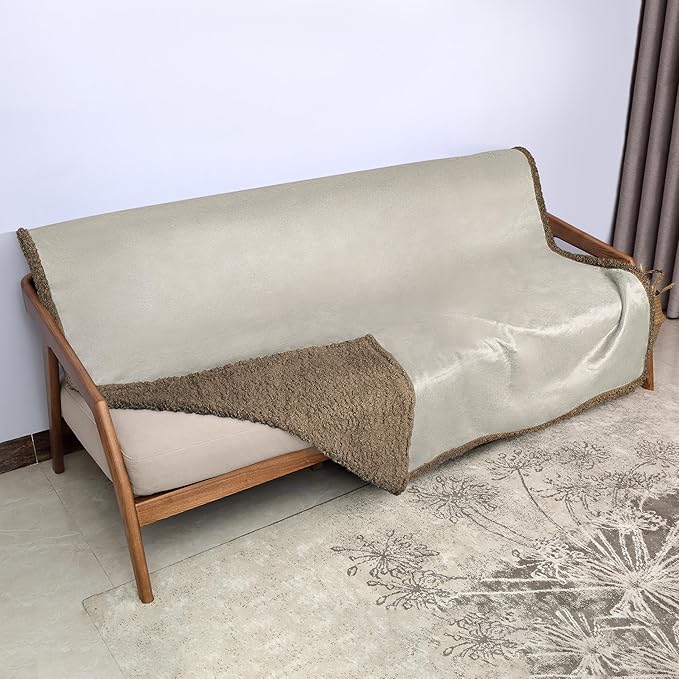 Kritter Planet Love Waterproof Bed Blankets for Couples