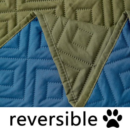 hyha Waterproof Dog Blanket, Soft Dog Bed Cover Pet Blankets, Waterproof Sofa Couch Cover for Dogs Washable, Reversible Pet Couch Covers for Sofa Furniture (68x82 Inch, Green/Navy Blue)