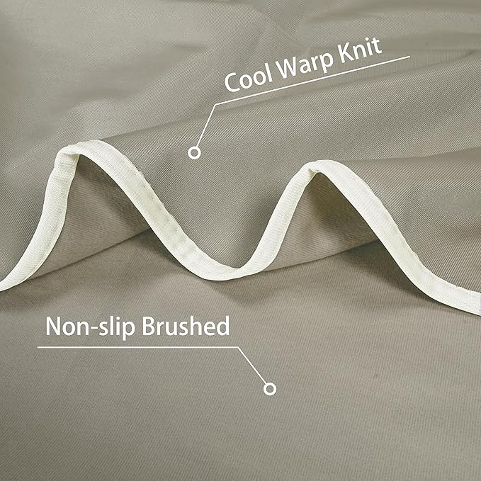 Kritter Planet Waterproof Cooling Dog Mat 50 x 60 inch,