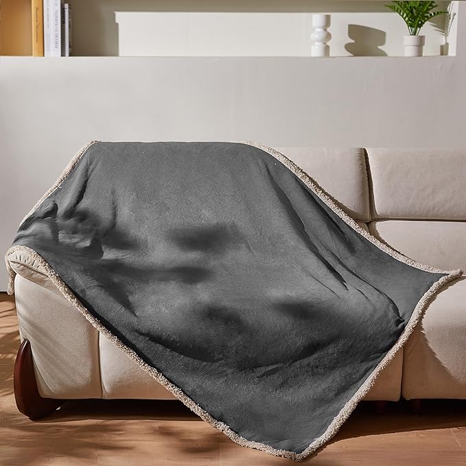 Kritter Planet Waterproof Dog Blanket
