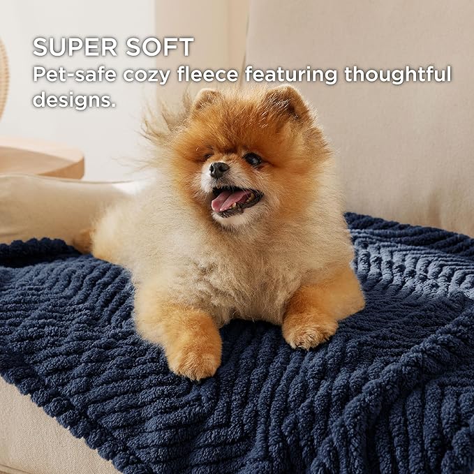 Bedsure Dog Blanket for Medium Dogs Washable 300GSM Coral 30x40IN