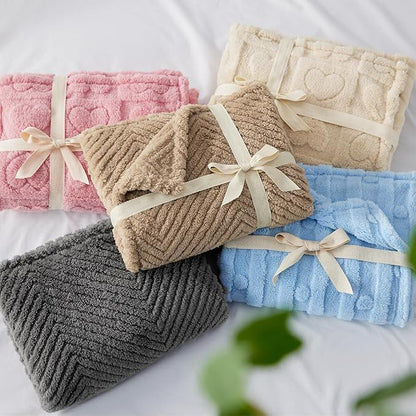 Bedsure Dog Blanket for Medium Dogs Washable 300GSM Coral 30x40IN