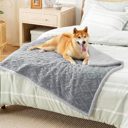 Bedsure Waterproof Dog Blankets for Large Dogs 40"x50", Grey