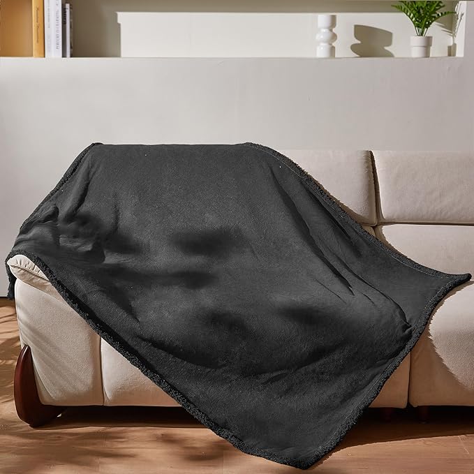 Kritter Planet Waterproof Dog Blanket