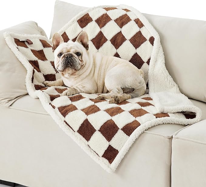 Lesure Waterproof Dog Blanket for Medium Dogs 3D Textured