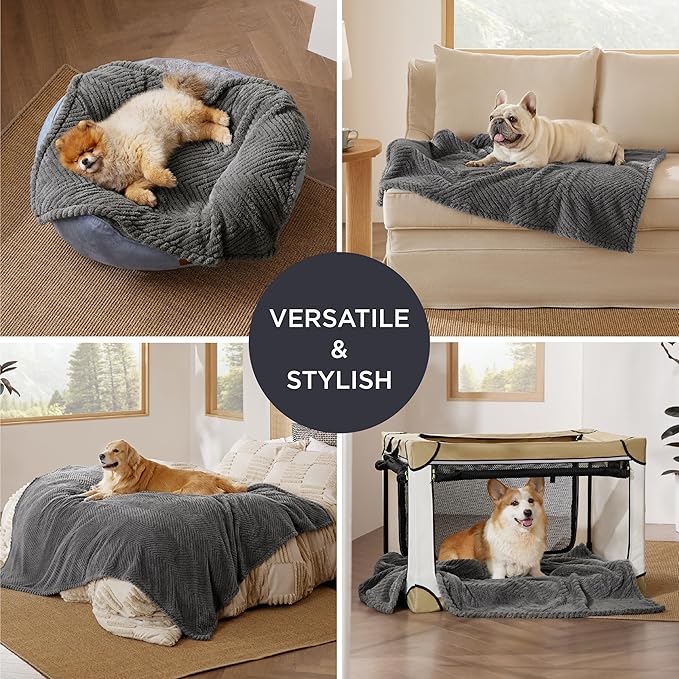 Bedsure 1 Pack 2 Dog Blankets for Small Dogs 2pcs Washable 300GSM Coral